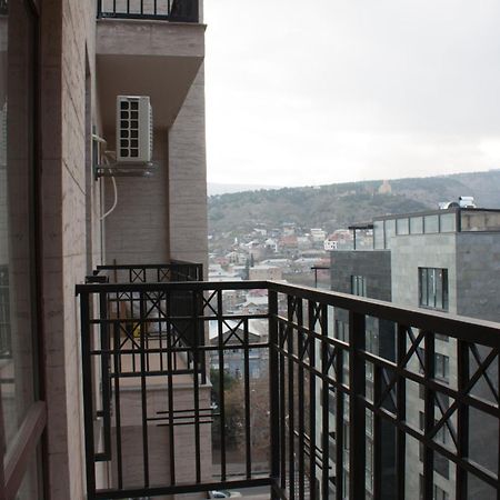 Like Apartment Tbilisi ภายนอก รูปภาพ