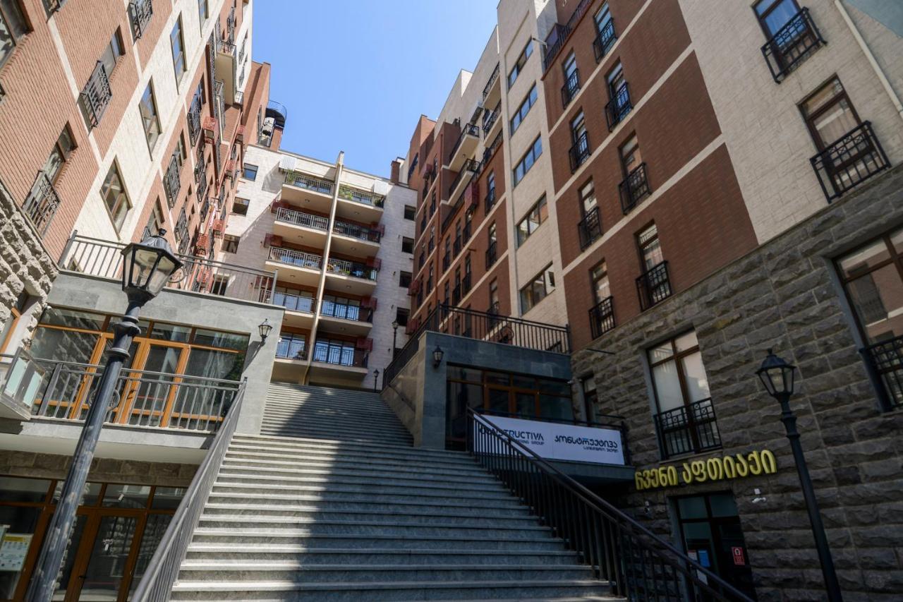 Like Apartment Tbilisi ภายนอก รูปภาพ