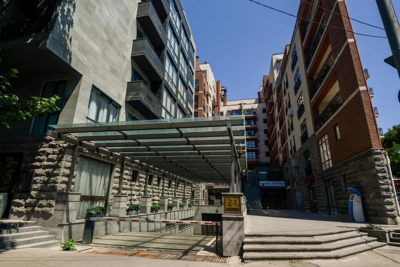 Like Apartment Tbilisi ภายนอก รูปภาพ