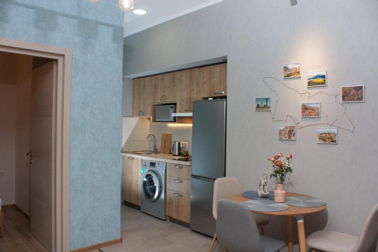 Like Apartment Tbilisi ภายนอก รูปภาพ