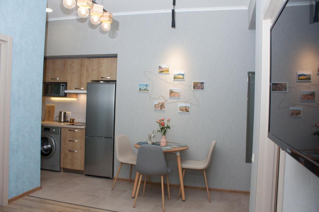 Like Apartment Tbilisi ภายนอก รูปภาพ