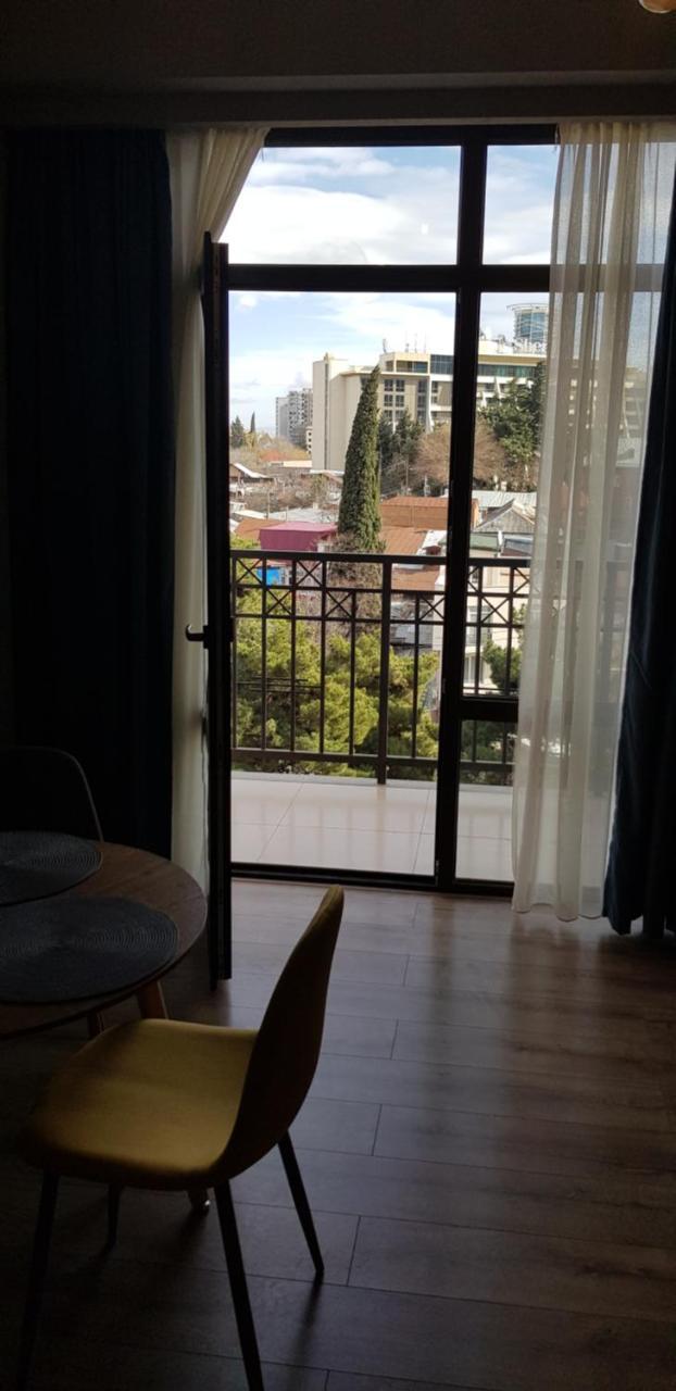 Like Apartment Tbilisi ภายนอก รูปภาพ