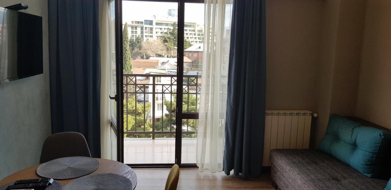 Like Apartment Tbilisi ภายนอก รูปภาพ