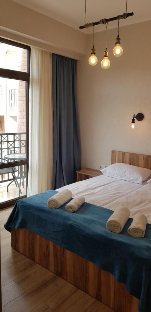 Like Apartment Tbilisi ภายนอก รูปภาพ